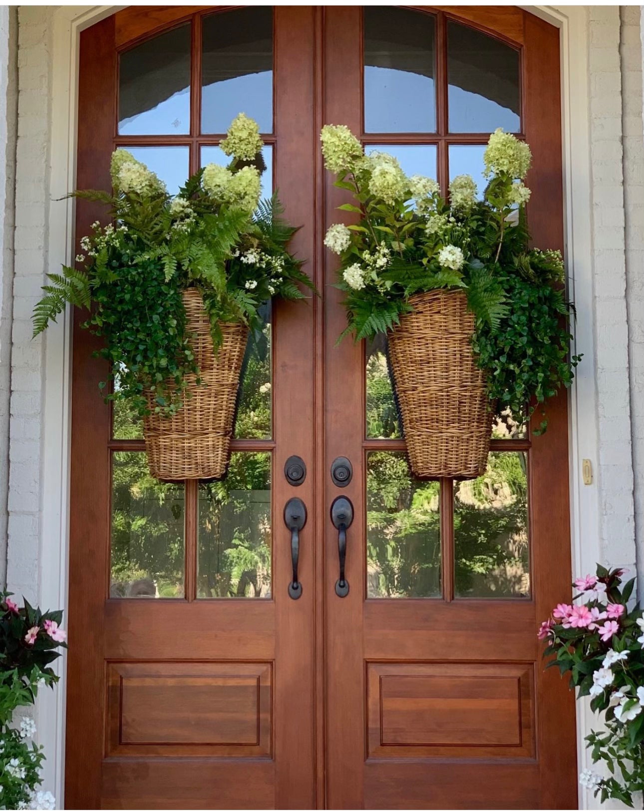 FRENCH COUNTRY WALL BASKET
