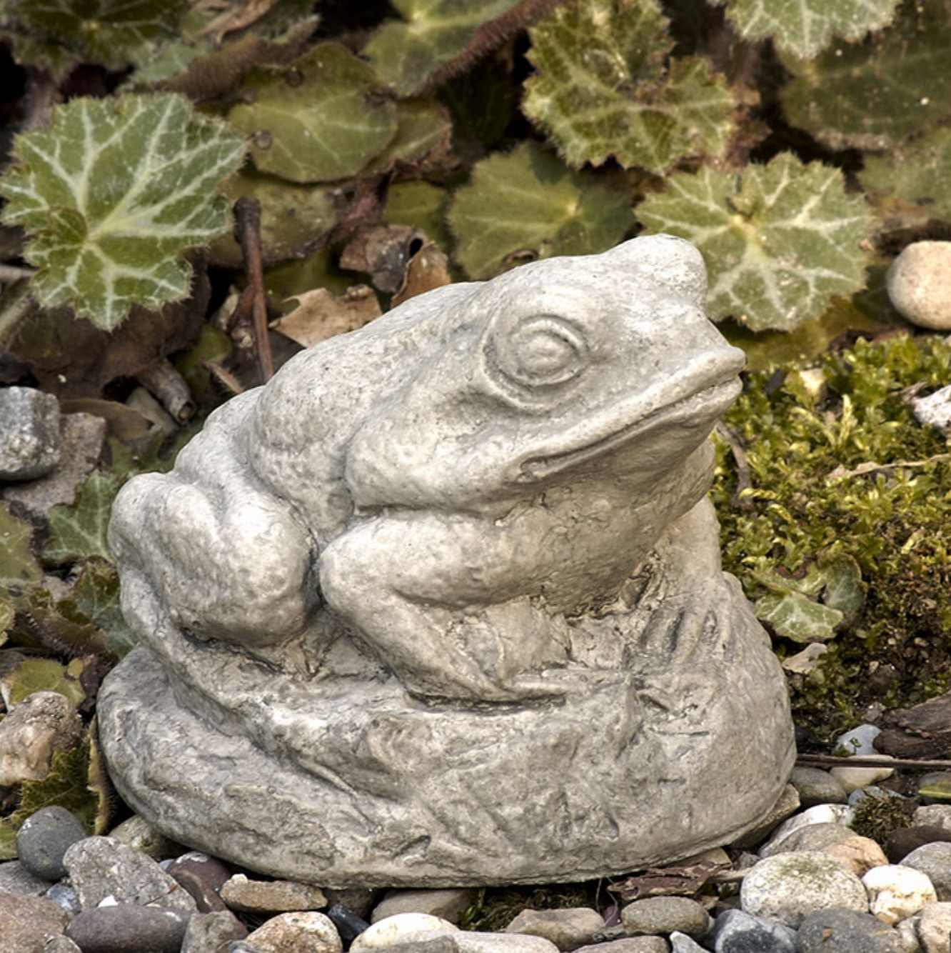 TINY FROG STATUE